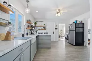 173-175 S Washington St, North Attleboro, MA 02760 - Photo 11