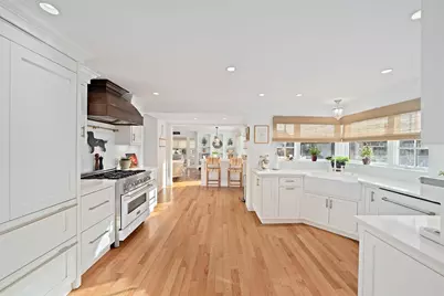 55 Crescent Ave, Scituate, MA 02066 - Photo 3