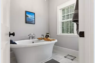 51 High St, Newburyport, MA 01950 - Photo 27