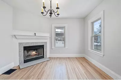 37 Laurel Ave, Haverhill, MA 01835 - Photo 5