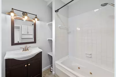 37 Laurel Ave, Haverhill, MA 01835 - Photo 17