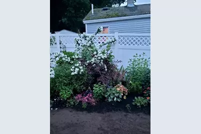 37 Laurel Ave, Haverhill, MA 01835 - Photo 33