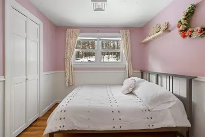 269 Concord St, Holliston, MA 01746 - Photo 25