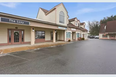 200 Center St #16, Ludlow, MA 01056 - Photo 3