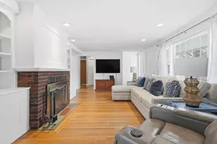 40 Linwood St, Chelmsford, MA 01824 - Photo 7