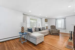 40 Linwood St, Chelmsford, MA 01824 - Photo 5