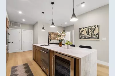 106-108 Bunker Hill St #4P, Boston, MA 02129 - Photo 11