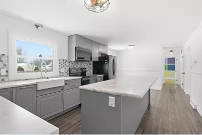 37 Lexington Avenue, Methuen, MA 01844 - Photo 11