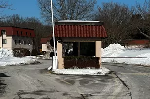 685 Oak St, Brockton, MA 02301 - Photo 11