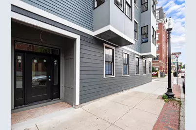 106-108 Bunker Hill St #6P, Boston, MA 02129 - Photo 3