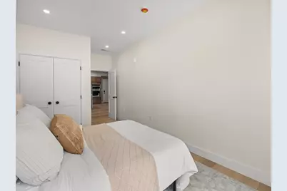 106-108 Bunker Hill St #6P, Boston, MA 02129 - Photo 13