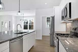 625 Alden St, Ludlow, MA 01056 - Photo 5