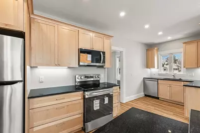 136 Willow Street, Waltham, MA 02453 - Photo 5