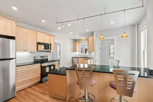 136 Willow St, Waltham, MA 02453 - Photo 3