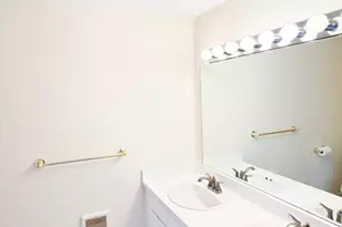 8 Ledgewood Way, Peabody, MA 01960 - Photo 13