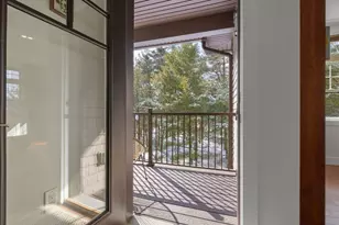 7 Executive Dr, Stoneham, MA 02180 - Photo 25