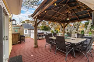 59 Sea St, Dennis, MA 02639 - Photo 9