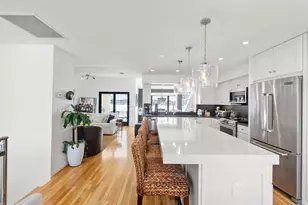 21 Harbourside Rd, Quincy, MA 02171 - Photo 7