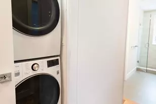 142 Coolidge St, Brookline, MA 02446 - Photo 13