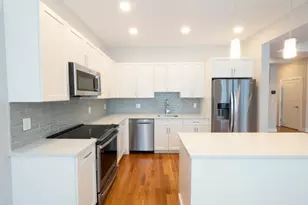 142 Coolidge St, Brookline, MA 02446 - Photo 5