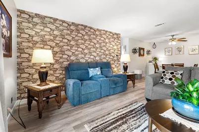 17 Thayer Pond Dr #2, Oxford, MA 01537 - Photo 5