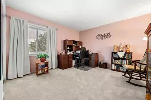 17 Thayer Pond Dr, Oxford, MA 01537 - Photo 9