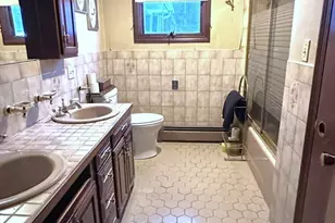 214 Sawdy Dr, Westport, MA 02790 - Photo 13