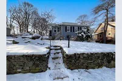 46 Roosevelt Rd, Weymouth, MA 02188 - Photo 1