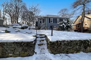 46 Roosevelt Rd, Weymouth, MA 02188 - Photo 1