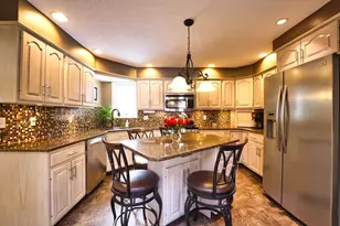 898 Tobey St, Acushnet, MA 02743 - Photo 11