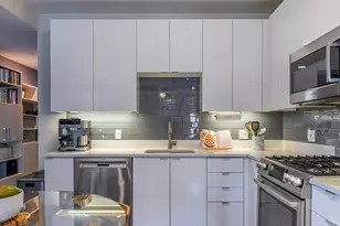 121 Portland St, Boston, MA 02114 - Photo 7