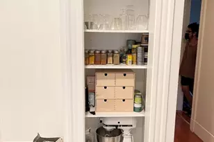 31 Linden Pl, Brookline, MA 02445 - Photo 9