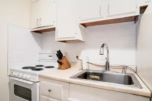 50 Green St, Brookline, MA 02446 - Photo 9