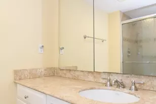 85 Grove St, Wellesley, MA 02482 - Photo 15