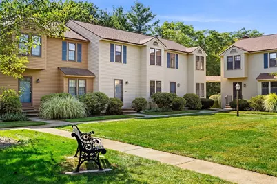 290 Apache Way #290, Tewksbury, MA 01876 - Photo 1