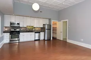 28 Adams St, Worcester, MA 01604 - Photo 9