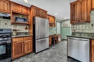 9 Split Rock Rd, Dennis, MA 02638 - Photo 15