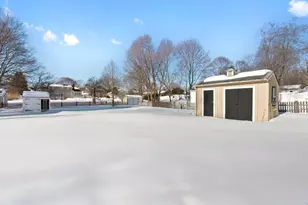 10 Clark St, Danvers, MA 01923 - Photo 29