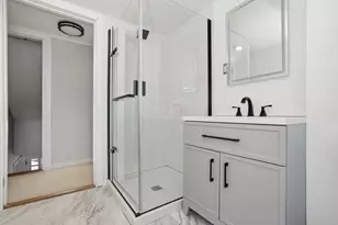 10 Clark St, Danvers, MA 01923 - Photo 19