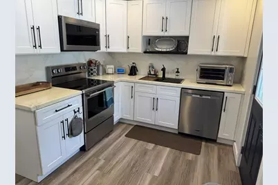 61 Esta, Plymouth, MA 02360 - Photo 9