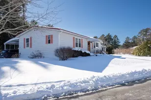 559 S Mdw Vlg, Carver, MA 02330 - Photo 3