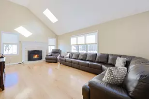 17 Amherst Rd, Shrewsbury, MA 01545 - Photo 9