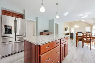 17 Amherst Rd, Shrewsbury, MA 01545 - Photo 5