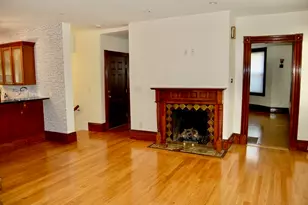 16 Kent Square, Brookline, MA 02446 - Photo 3