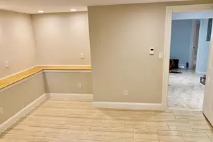 16 Kent Square, Brookline, MA 02446 - Photo 17