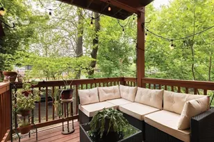 16 Kent Square, Brookline, MA 02446 - Photo 13