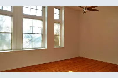 51 Pettee St #33, Newton, MA 02464 - Photo 3