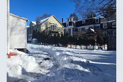 8 Curve Street, Newton, MA 02465 - Photo 5