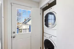 8 Common St, Stoneham, MA 02180 - Photo 19