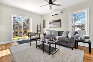 60 Frankin St, Melrose, MA 02176 - Photo 7